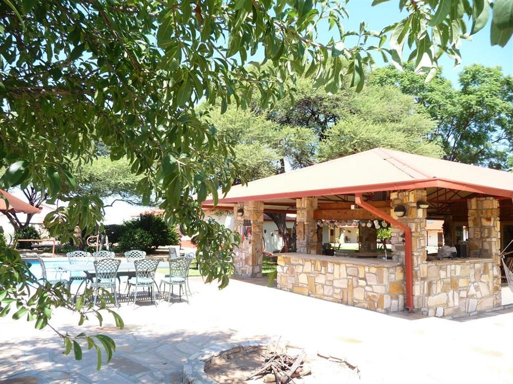 Dornhuegel Guestfarm Hotel Grootfontein Екстериор снимка