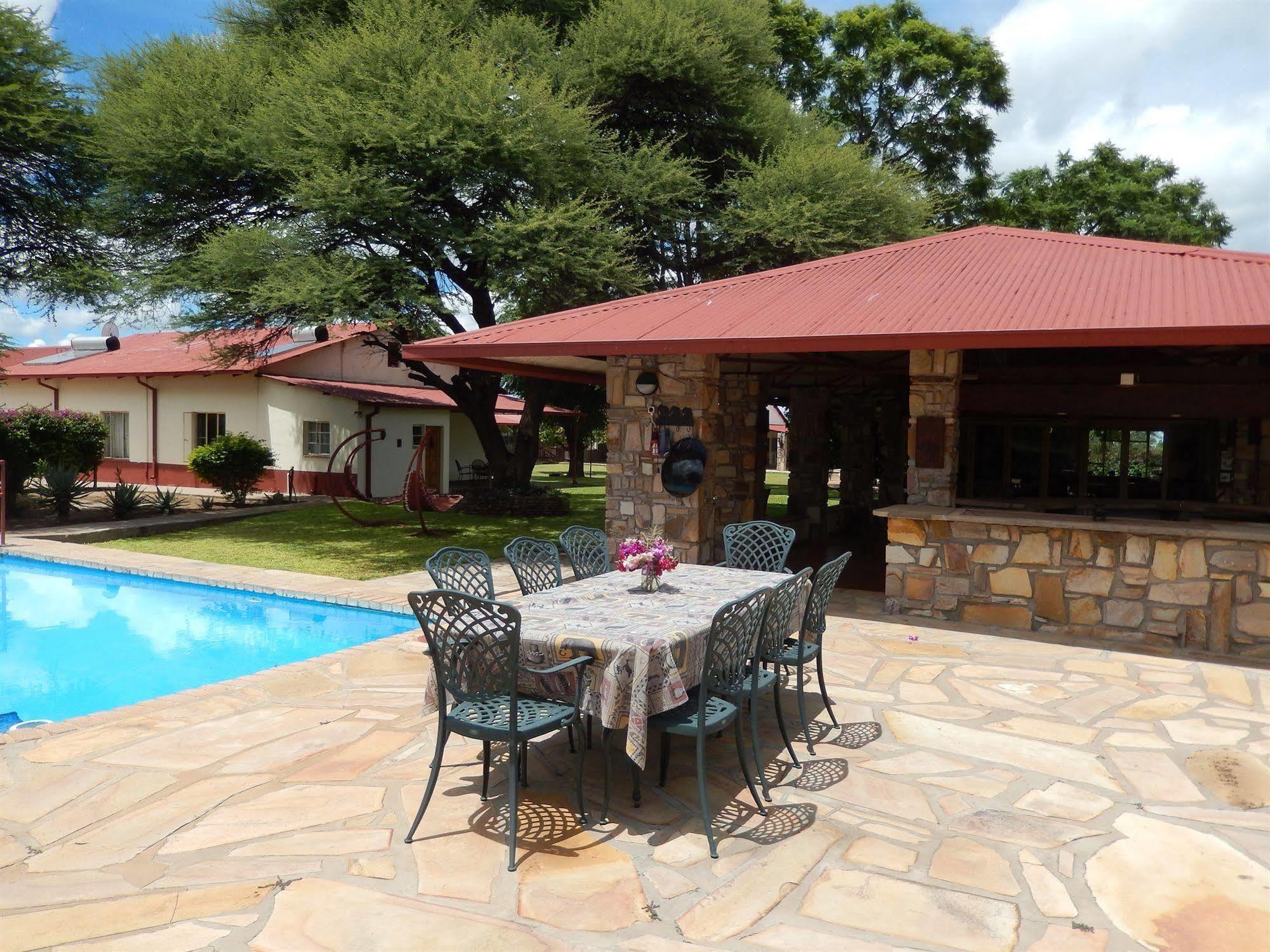 Dornhuegel Guestfarm Hotel Grootfontein Екстериор снимка